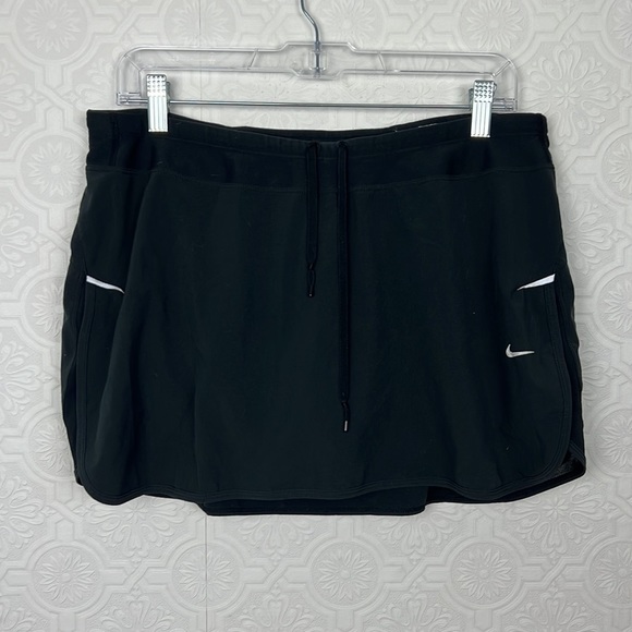 Nike Dri Fit Skort Skirt Shorts Black Tennis Golf Hiking Athletic Casual Large - Picture 2 of 7